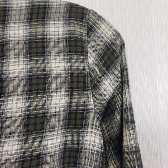 Billabong Live it up cardigan with tab sleeves and tassel fringe woman's size S - Picture 7 of 10